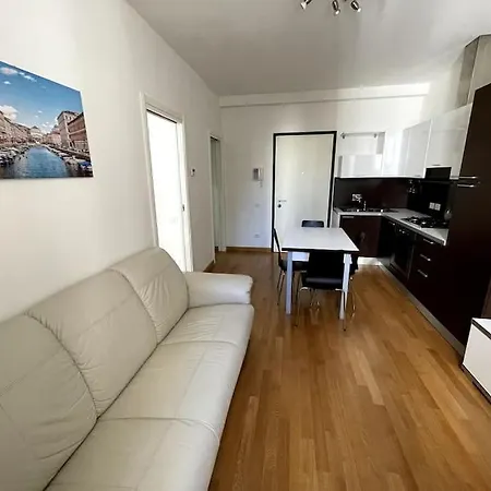 Via Milano Apartment Trieste Exterior photo